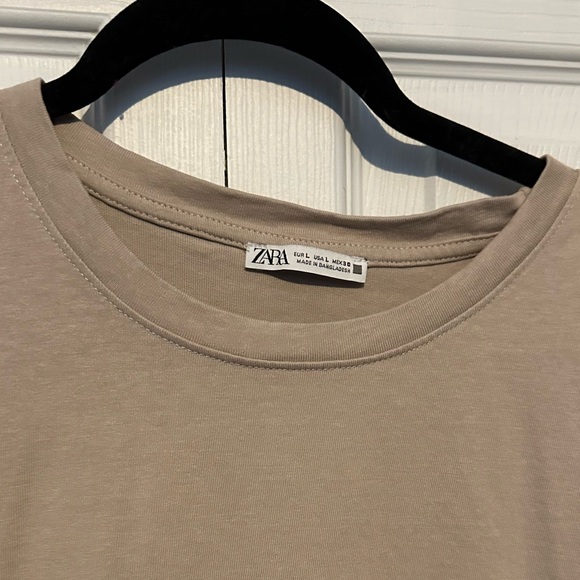 Zara teeshirt - Picture 2 of 5